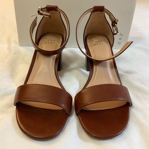 Heel sandals
